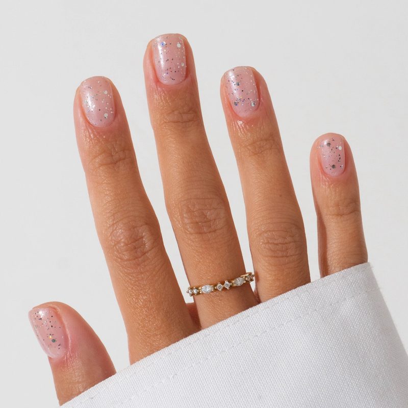 nail art applied on a healthy nail structure