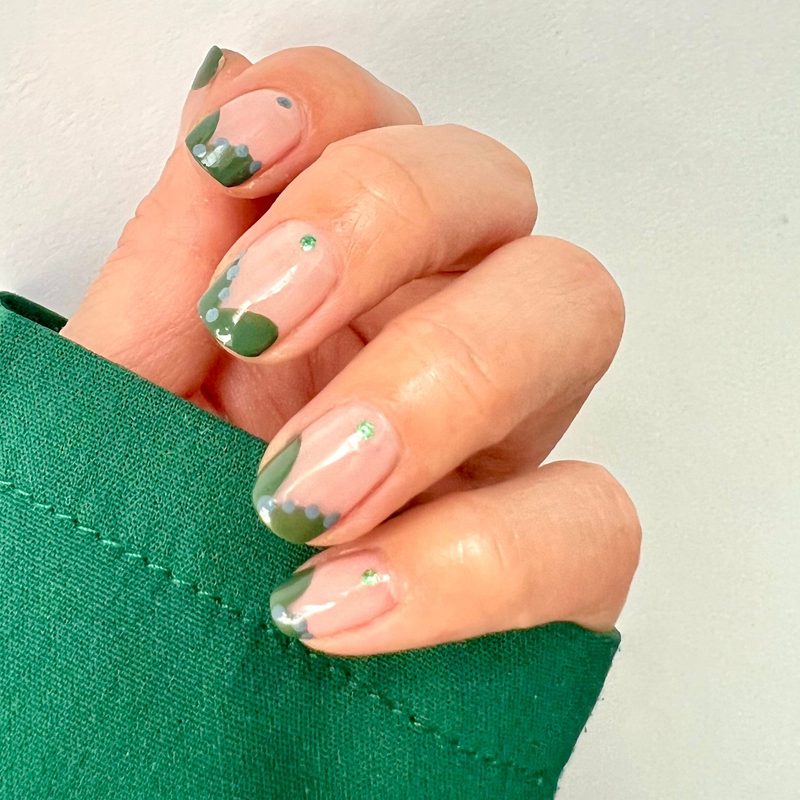 well-maintained fine line nail art showing delicate nail art fine lines