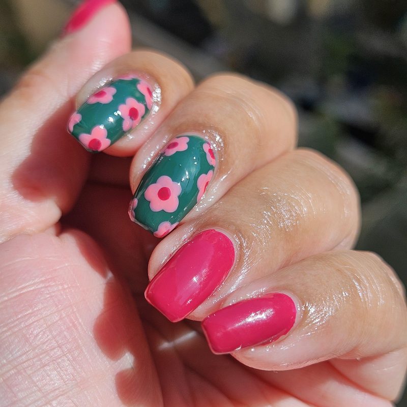 nail artist applying thin brush nail art with steady technique