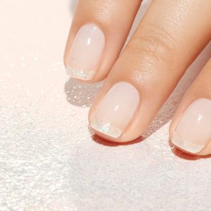 Nail Art Glitter Flakes: Sparkle Up Your Manicure
